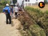 Pemdes Ciherang Kecamatan Pacet Lakukan GOROL Dengan Membersihkan Lingkungan 20250501_143320