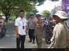 Babinkamtibmas Polsek Luwuk Kawal Penertiban Papan Reklame IMG-20250611-WA0124